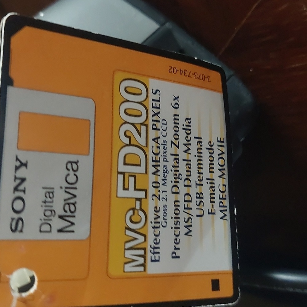 Sony Digital Mavica SD card & Floppy Disc Camera - Picture 15 of 15